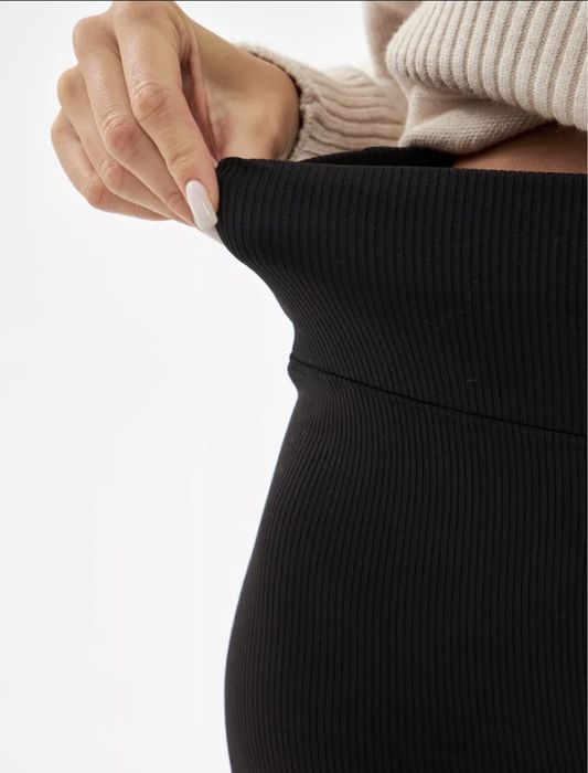 Леггинсы черные