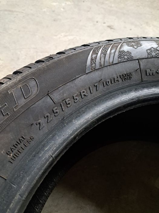 2 anvelope iarnă 225 55 r17 Dunlop