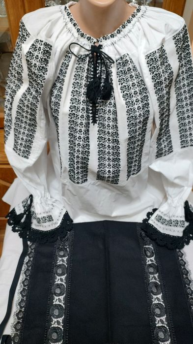 Elemente costum popular de dama, zona Sibiu și Făgăraș