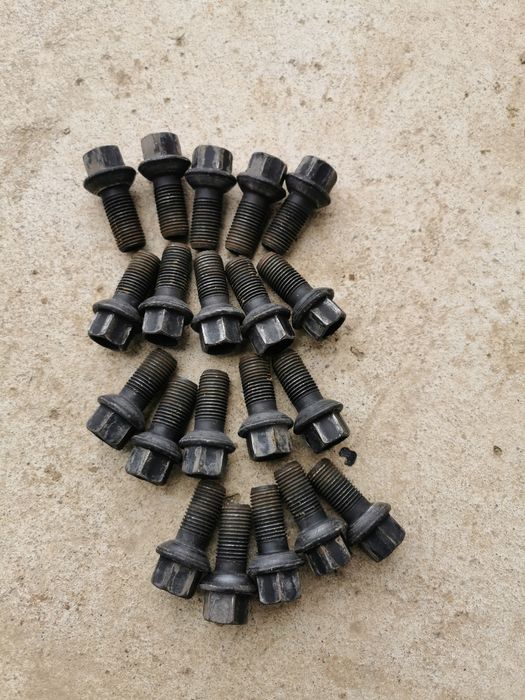 Jante Mercedes pe 16 țoli