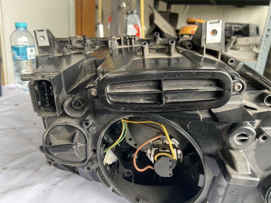 BMW f10/f11 ляв фар