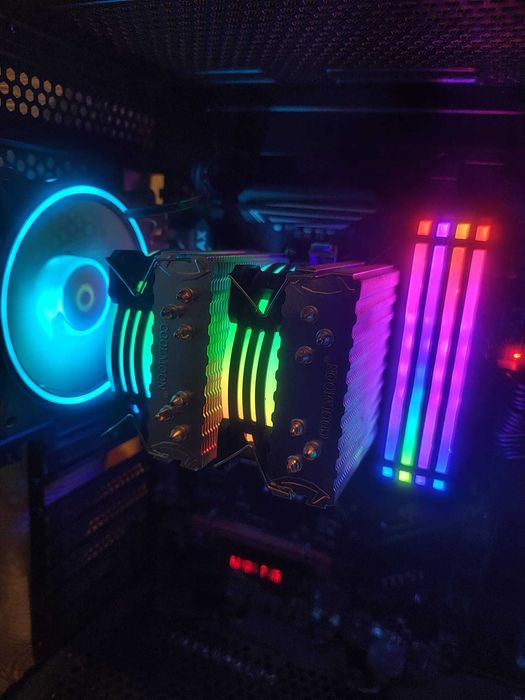 Desktop PC AQIRYS Avior ARGB 64GB DDR4 1300W 80+ Gold 2TB SSD