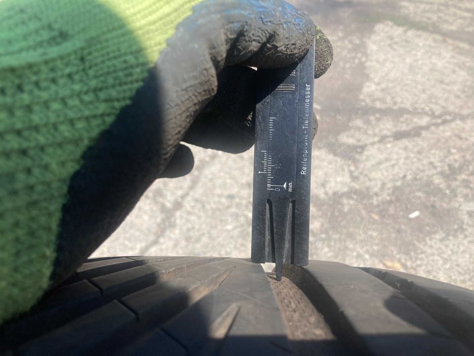 255/40/20 Uniroyal Rain Sport3 2019г 7-7,5мм
