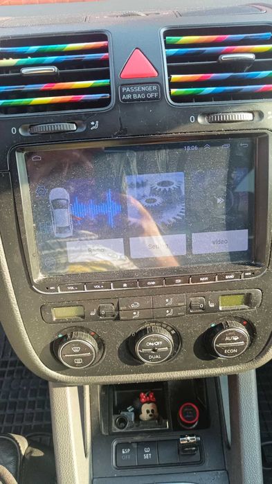 GOLF 5 MOTOR 2.0 - 4×4 ( il dau si la schimb pe altceva )