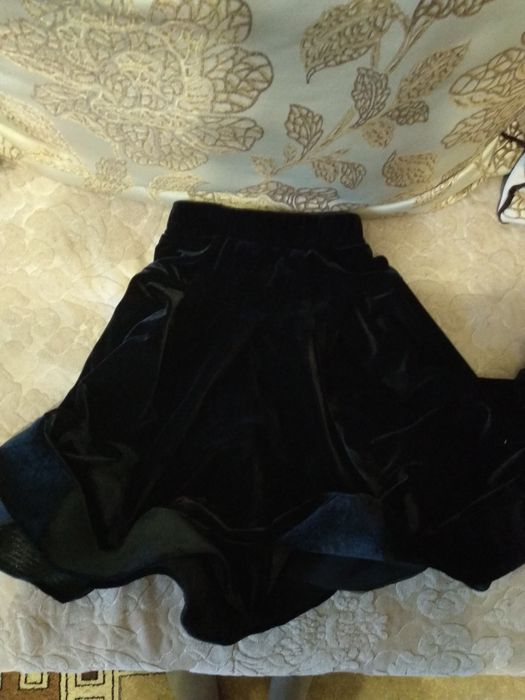 Продам костюм для танцев