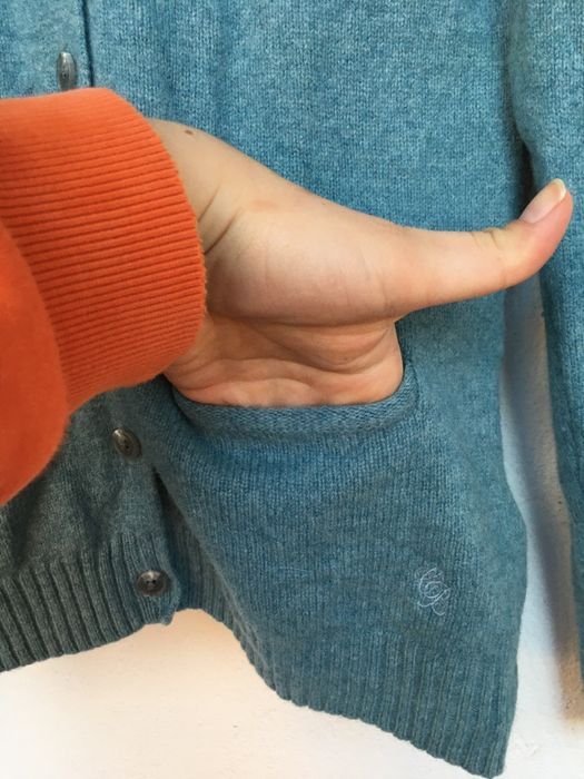 Дамска  жилетка 100%  мерино вълна, 38 С/М