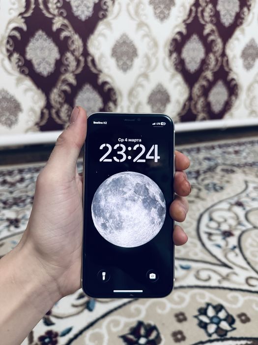 Iphone 11 128gb akb77