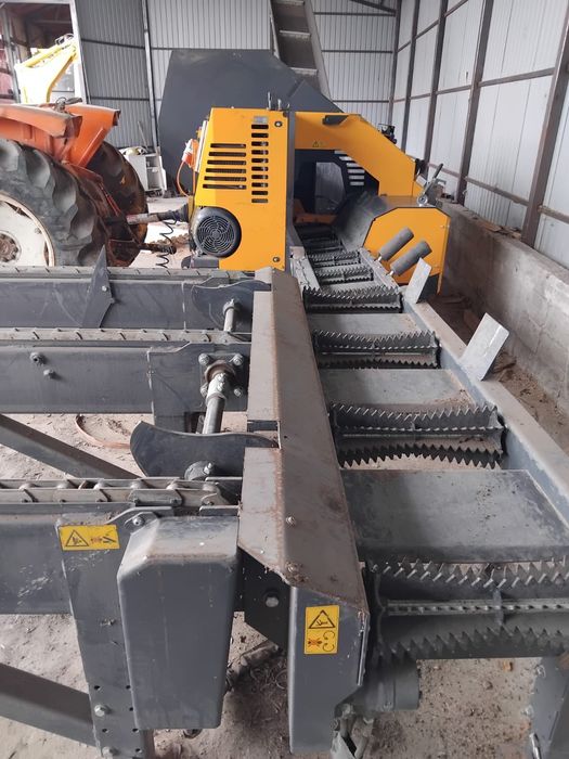 Linie taiere si despicare lemn titan 40-20 producator Uniforest