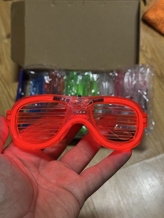 set de 12 perechi de ochelari luminoși pentru petreceri