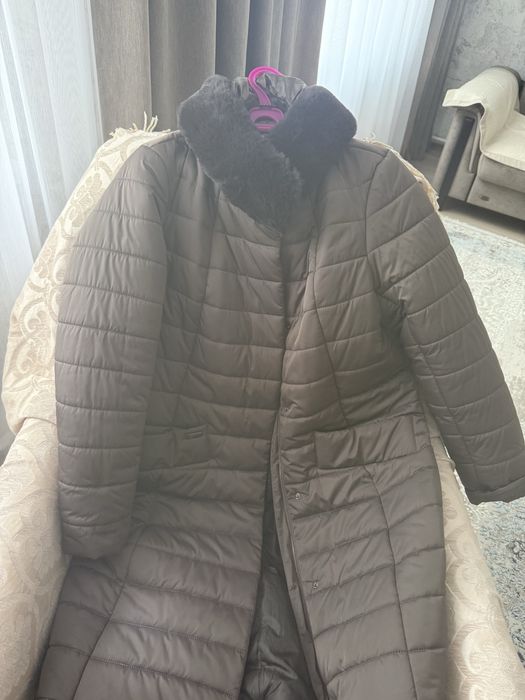 Продам пуховик зимний