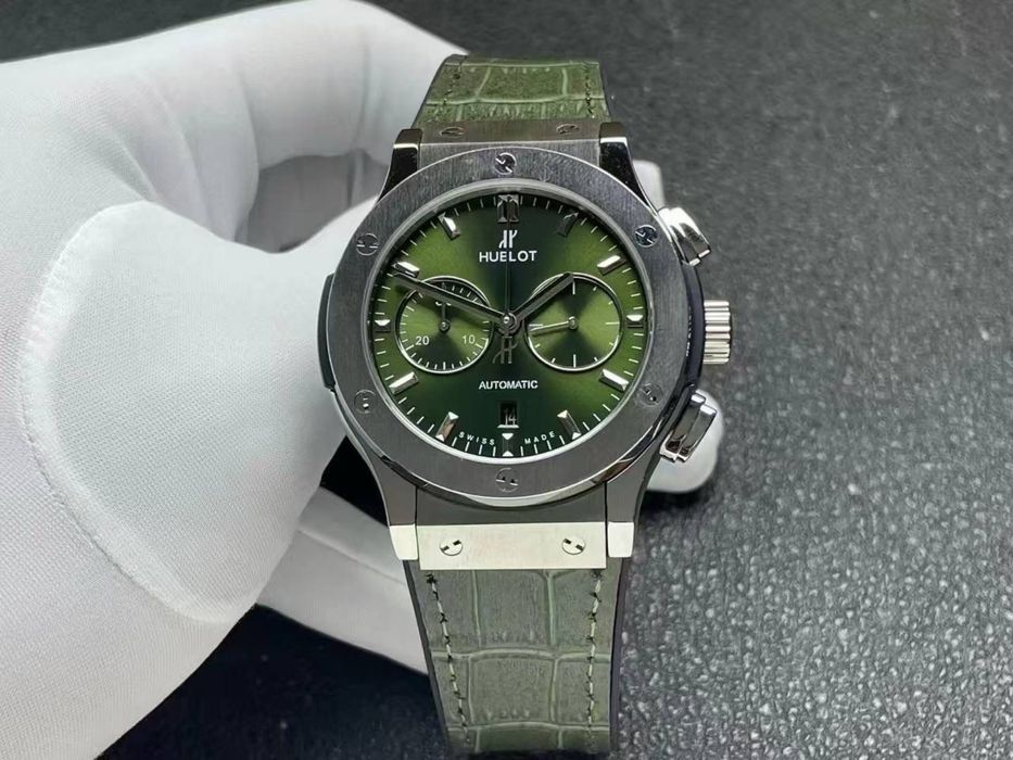 Продам часы Hublot