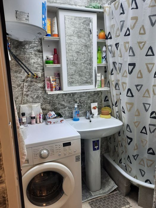 СРОЧНО!!! Продаётся Квартира в городе Джизак