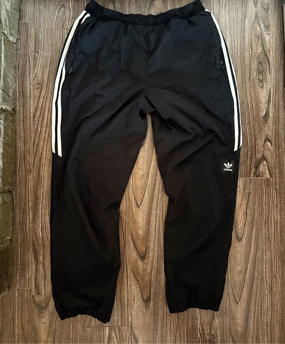 НОВО!!! Vintage Adidas Панталон