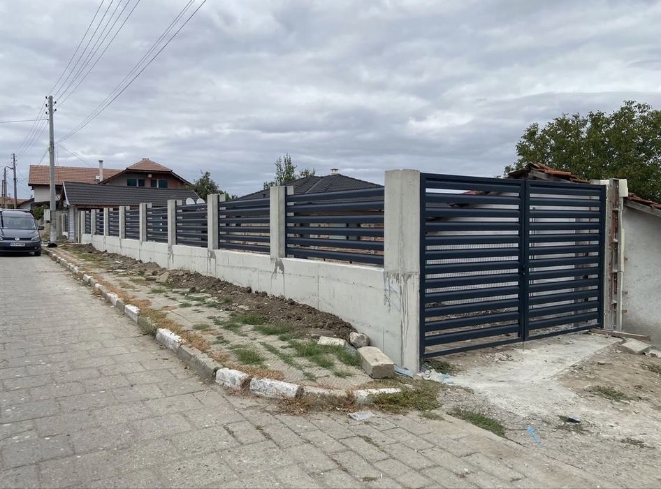 Алуминиеви и стъклени парапети