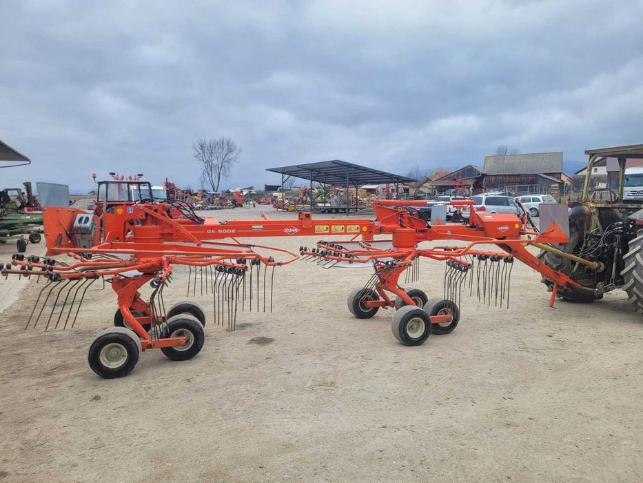 Grebla de adunat fan dublu Kuhn