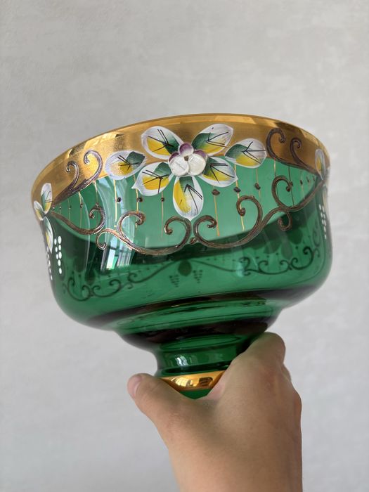 Ваза для фруктов богемская