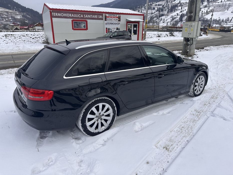 Audi A4 B8 2012 3 bucati 2.0 Diesel Automat Si Manual Impecabile