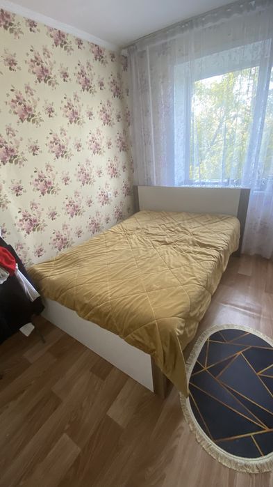 Продам кровать с матрасом 200*150