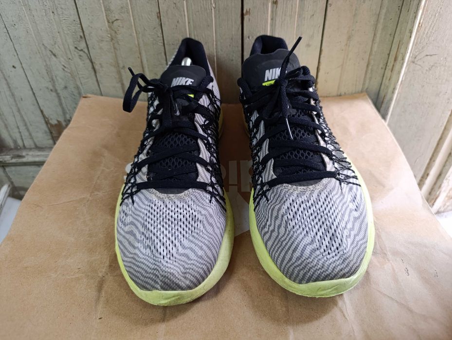 ''Nike Lunaracer+ 3''оригинални маратонки 46 номер