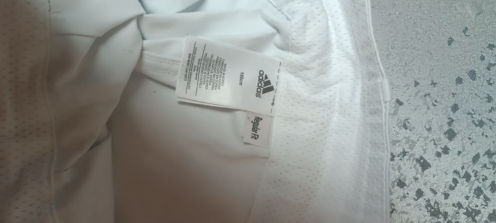 Kimono ADIDAS mărime 150 Regular fit
