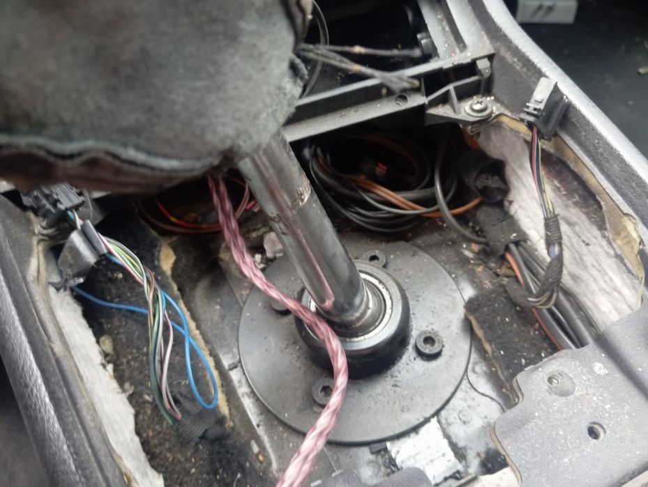 Продавам Е46 320D 150 Фейслифт На Части