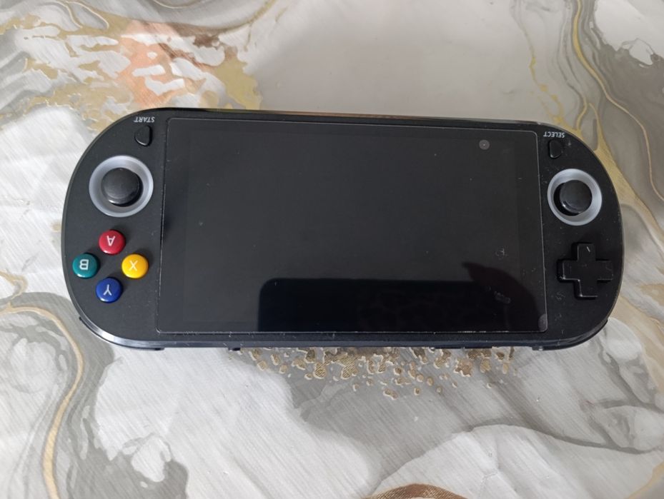 Продам игровую приставку