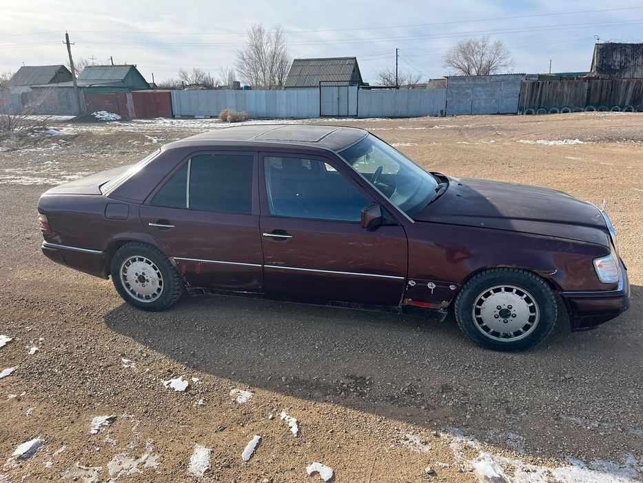 Продам Мерседес W 124