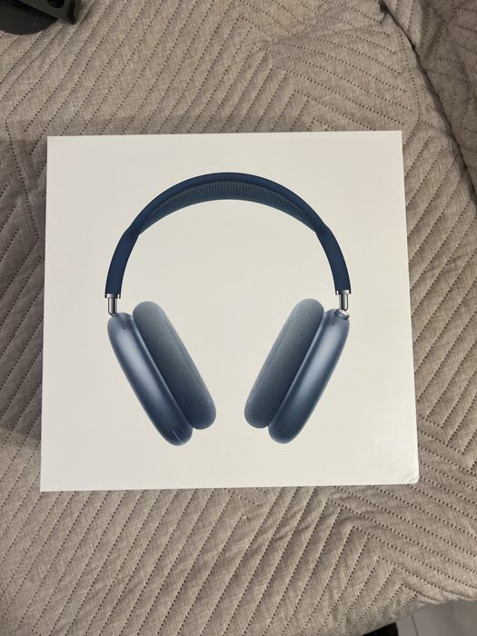 AirPods Max Беспроводные наушники, почти новые