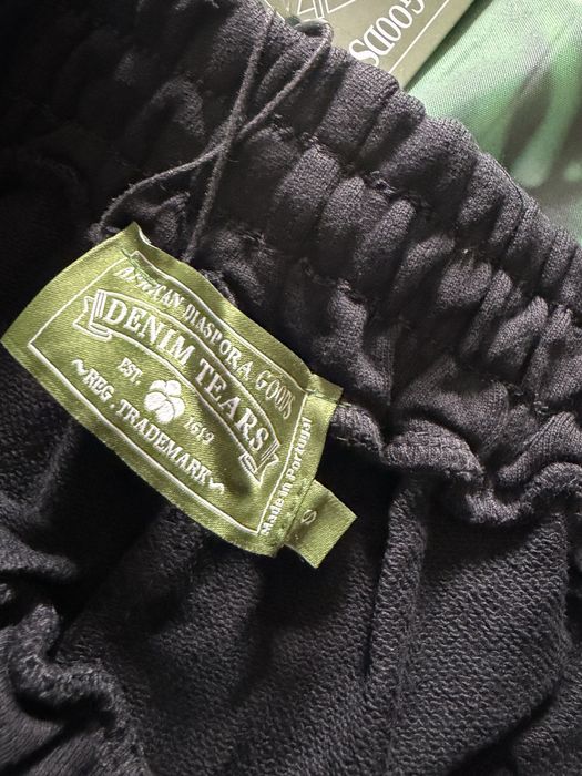 Pantaloni scurti Denim Tears