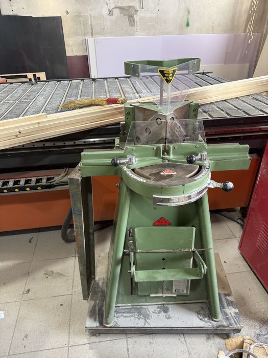 Гильотина для резки багета