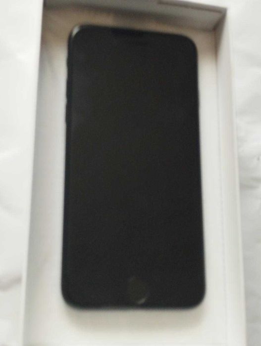 iphone 7,original,nou,liber in toate retelele, PLUS CADOU HUSA NOUA