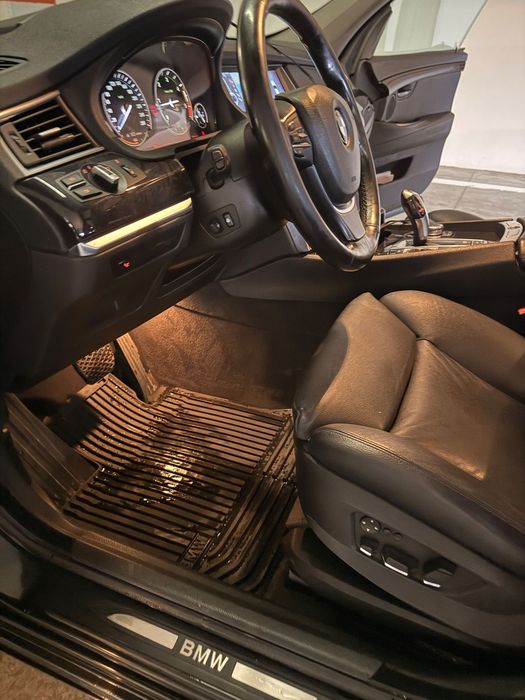 BMW Seria 5 Vând GT 530d F07 245 cp