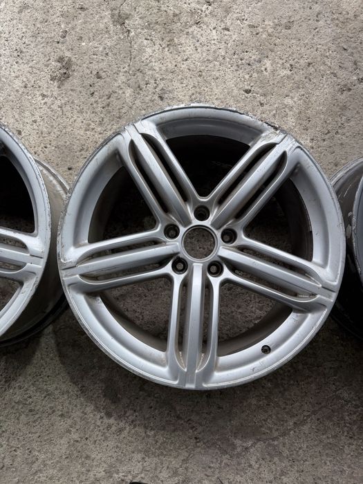 Audi Q7 S-line 5x130  джанти 21”