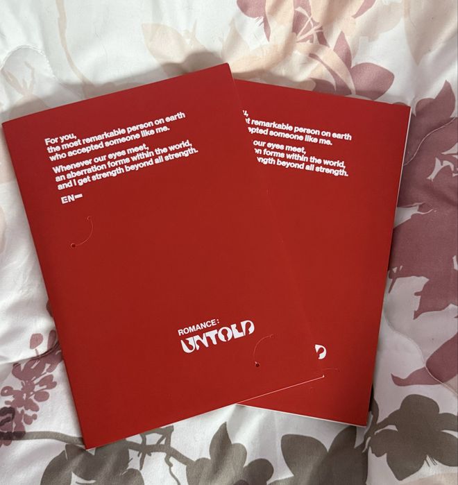 официални албуми и фотокартички