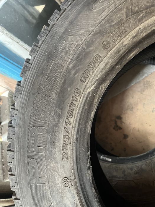 Шины MAXXIS 225/70/R15 липучки