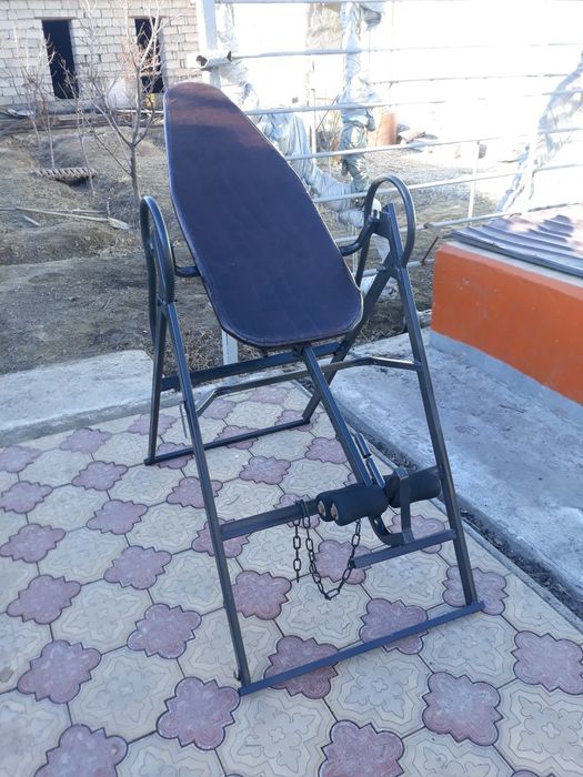 Инверсионный стол для грыжи