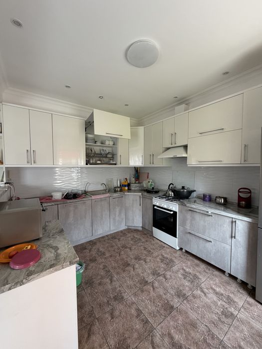 Кухонная гарнитура