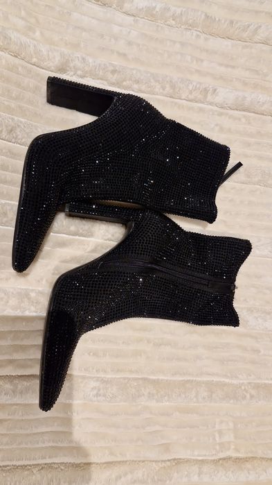 Pantofi cu toc ZARA 39