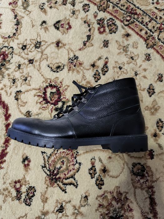 Продам рабочие ботинки