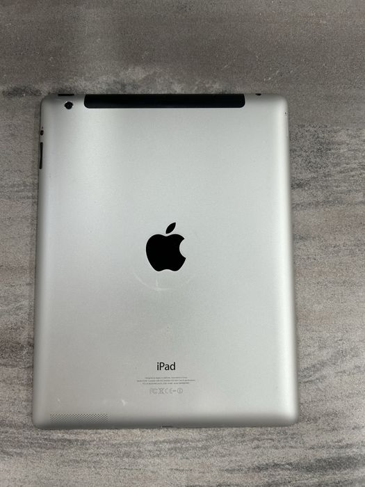 iPad 4 64 Гб | обмен