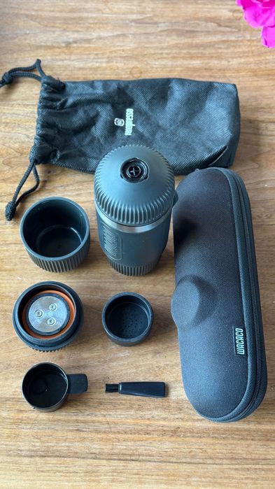 VAND ESPRESSOR  PORTABIL - NANOPRESSO  WACACO - KIT COMPLET - pentru capsule tip Nespresso si cafea măcinată