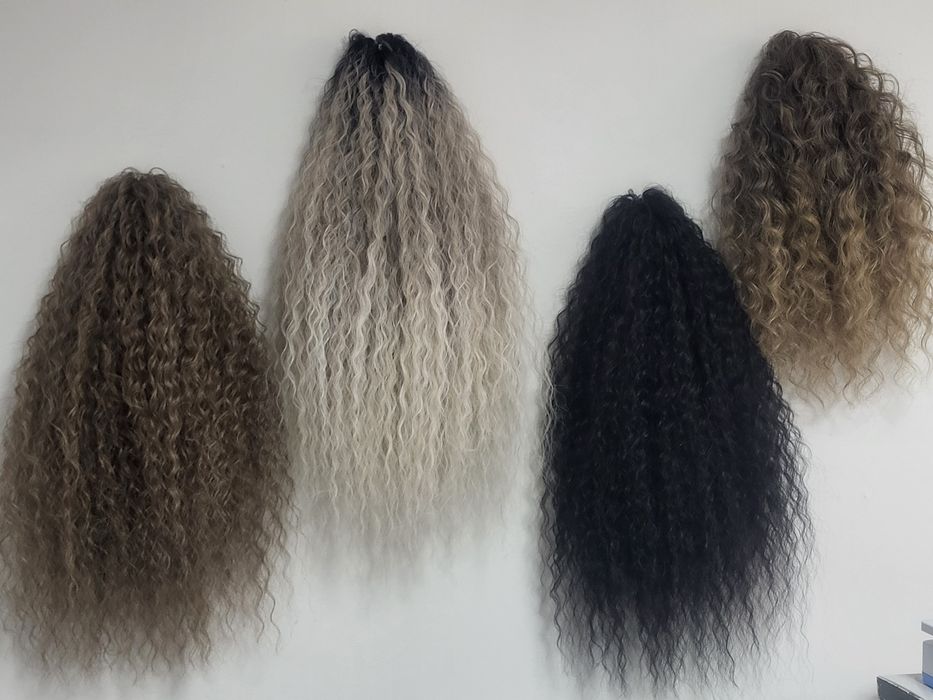 Кудрявые хвостики на крабе