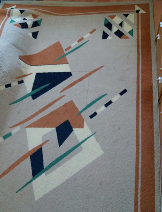 Продается Ковёр 2×5 м.