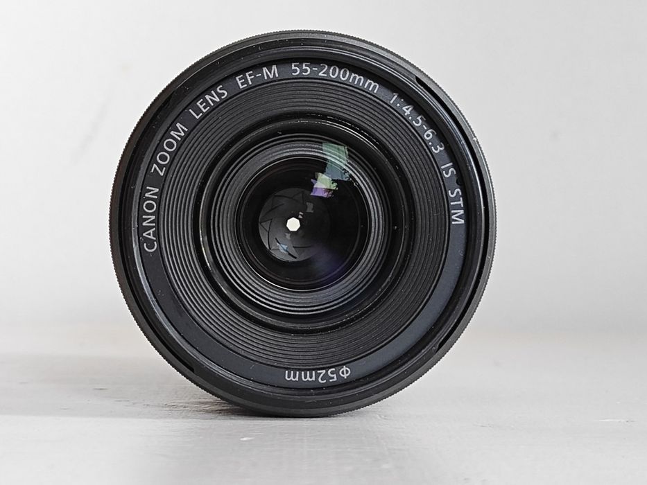 Обектив Canon EF-M 55-200mm f/4.5-6.3 IS STM за Canon EF-M байонет