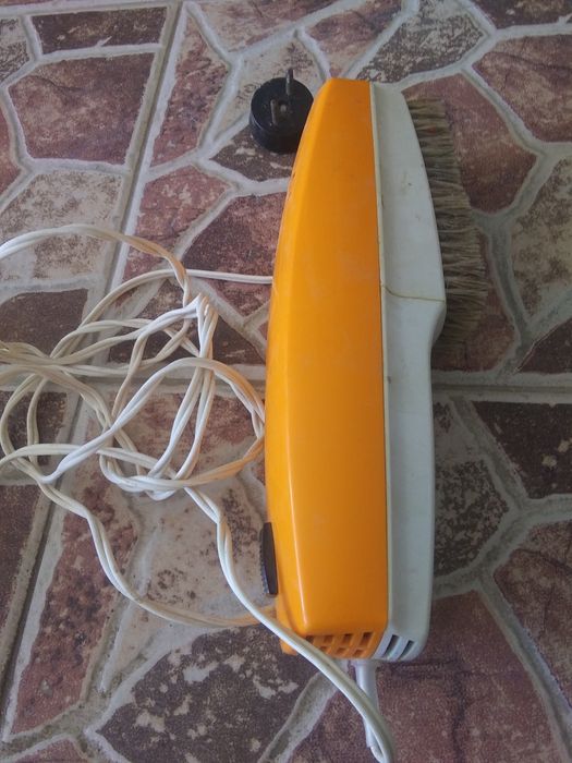 Электрическая шетка