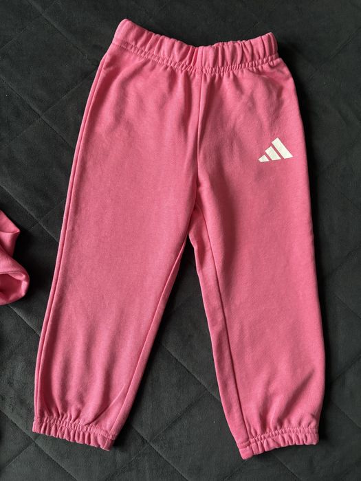 Trening Adidas (2-3 ani/98)