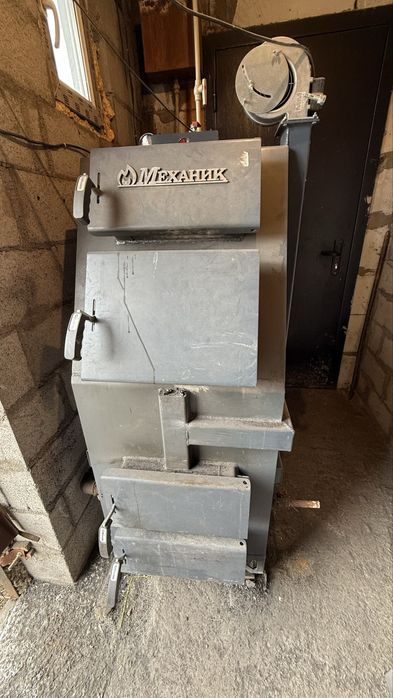 Продам твердотопливый котел