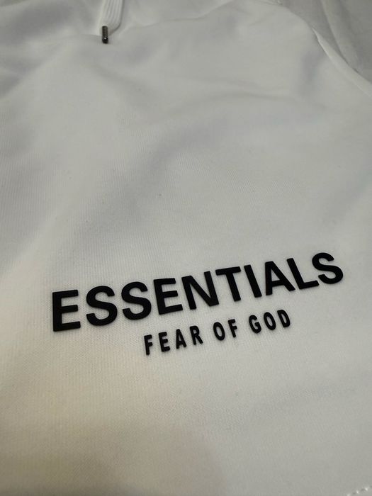 Compleu Essentials Fear Of God
