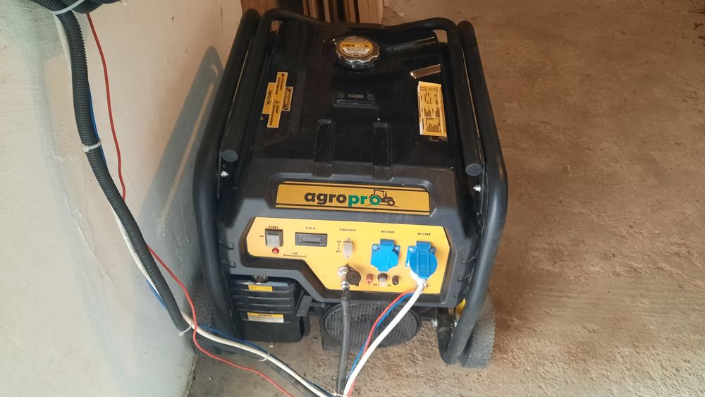 Generator de curent cu ATS 6500 E