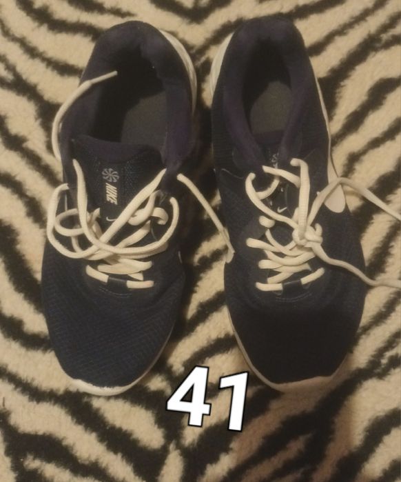 Incaltaminte ,imbracaminte si plus